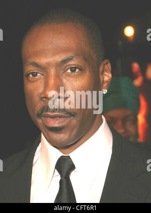 (C) Stargaze Medien Fotos Foto von Scott Weiner Eddie Murphy, die Sterne in seinen neuesten Film Dreamgirls besucht die Premiere am Wilshire Theatre in Beverly Hills, Kalifornien stattfand 11.12.06. Stockfoto