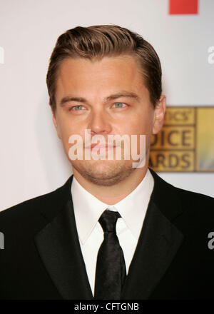 12. Januar 2007; Hollywood, Kalifornien, USA; LEONARDO DICAPRIO in der 12. Annual Critics Choice Awards statt auf der Santa Monica Civic Auditorium. Obligatorische Credit: Foto von Lisa O'Connor/ZUMA Press. (©) Copyright 2007 von Lisa O'Connor Stockfoto