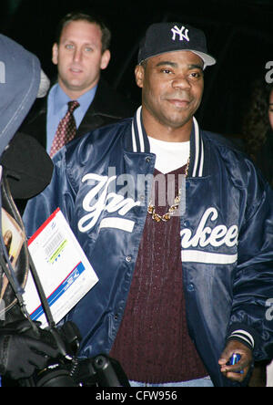 12. Februar 2007; New York, NY, USA; Schauspieler TRACY MORGAN posiert für Fotos bei seinem erscheinen am "The Late Show With David Letterman" in der Ed Sullivan Theater statt. Obligatorische Credit: Foto von Nancy Kaszerman/ZUMA Press. (©) Copyright 2006 von Nancy Kaszerman Stockfoto