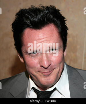 18. Februar 2007; Los Angeles, Kalifornien, USA; Schauspieler MICHAEL MADSEN auf der 57th Annual Ace Eddie Awards ankommen, statt zu ehren Filmemacher Quentin Tarantino im Beverly Hilton Hotel in Beverly Hills. Obligatorische Credit: Foto von Camilla Zenz/ZUMA Press. (©) Copyright 2007 von Camilla Zenz Stockfoto