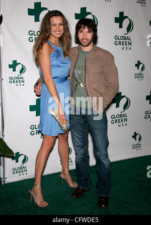 21. Februar 2007; Hollywood, Kalifornien, USA; Model PETRA NEMCOVA & Sänger JAMES stumpf bei der Global 3rd Annual Pre-Oscar Party in Avalon grün. Obligatorische Credit: Foto von Lisa O'Connor/ZUMA Press. (©) Copyright 2007 von Lisa O'Connor Stockfoto