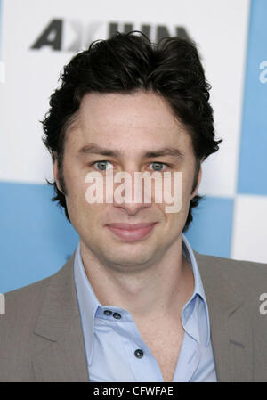 24. Februar 2007 - Santa Monica, CA, USA - Schauspieler ZACH BRAFF während Ankünfte auf der 2007 Film Independent Spirit Awards am Santa Monica Pier statt (Credit-Bild: © Lisa O'Connor/ZUMA drücken) Stockfoto