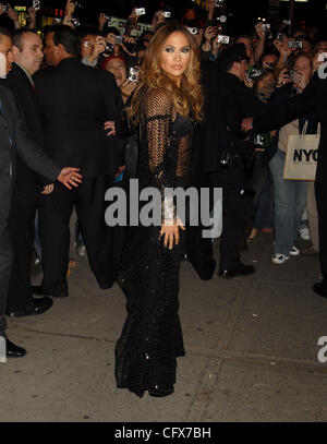 27. März 2007 - New York, NY, USA - JENNIFER LOPEZ feierte den Start ihres neuen Albums "Como Ama Una Mujer" Spotlight Live. (Bild Kredit: © Dan Herrick-KPA/Dan Herrick/ZUMA Press) Stockfoto