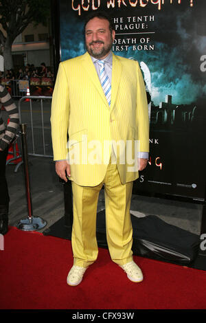 29. März 2007; Los Angeles, Kalifornien, USA;  Produzent JOEL SILVER am "The Reaping" Los Angeles Premiere statt am Mann Village Theater, Westwood. Obligatorische Credit: Foto von Paul Fenton/ZUMA Press. (©) Copyright 2007 von Paul Fenton Stockfoto