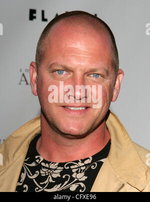 11. April 2007 - Hollywood, CA, USA - BRIAN SCANNELL Ankunft bei der Filmpremiere für "The Tripper" auf dem Hollywood Forever Cemetery in Los Angeles statt. (Kredit-Bild: © Camilla Zenz/ZUMA Press) Stockfoto