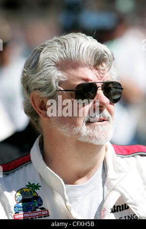 George Lucas'Star Wars'creator am 31. jährliche Toyota Pro/Celebrity Race.Held in Long Beach Ca., 13.-15. April 2007.The Pro/Promi-Rennen ist nur ein Teil der 33. jährlichen Toyota Grand Prix von Long Beach. Stockfoto