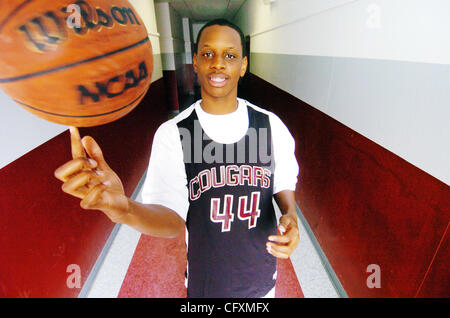 Weston Ranch High School Basketball-Spieler James Nunnally ist der San Joaquin Herold All-Bereich jungen Spieler des Jahres. Foto auf Donnerstag, 19. April 2007. (Gina Halferty/San Joaquin Herald) Stockfoto