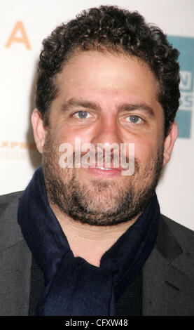 27. April 2007 - New York, NY, USA - Regisseur BRETT RATNER auf die Ankunft der New York premiere "The Grand" während des Tribeca Film Festivals im Tribeca Performing Arts Center. (Kredit-Bild: © Nancy Kaszerman/ZUMA Press) Stockfoto