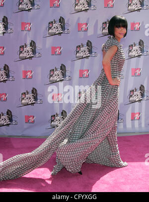 1. Juni 2007 - Hollywood, Kalifornien, USA - Sängerin RIHANNA bei den Mtv Movie Awards auf der Gibson Ampitheater statt. (Kredit-Bild: © Lisa O'Connor/ZUMA Press) Stockfoto