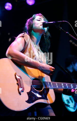 KT Tunstall bei Highline Ballroom am 09.07.2007 durchführen. Stockfoto