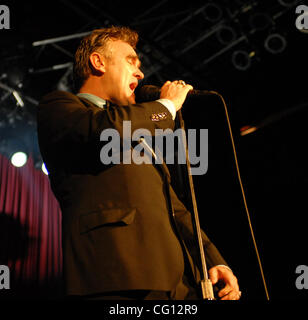 21. Juli 2007; Myrtle Beach, SC, USA;   Sänger MORRISSEY führt als seine 2007 Tour macht, die Halt in Barefoot Landing in Myrtle Beach befindet sich, Leben. Obligatorische Credit: Foto von Jason Moore (©) Copyright 2007 von Jason Moore Stockfoto