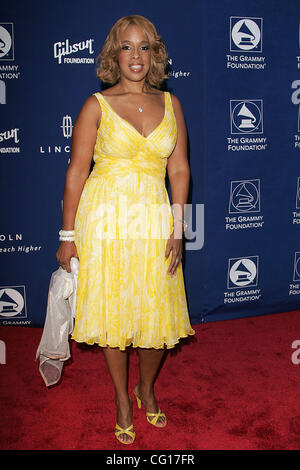 © 2007 Jerome Ware/Zuma drücken GAYLE KING Durring Ankünfte am Grammy Stiftungen sternenklare Nacht nutzen zu Ehren von Quincy Jones auf dem Campus der UCLA in Los Angeles, Kalifornien statt.  Samstag, 28. Juli 2007 UCLA Los Angeles, CA Stockfoto