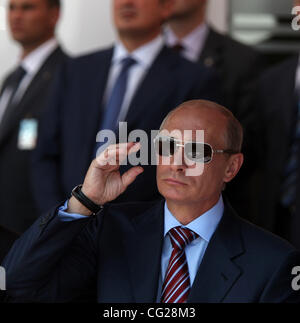 August 17,2011.Zhukovsky Stadt der Region Moskau, Russland.  Im Bild: Vladimir Putin besucht Ministerpräsident Russlands MAKS-2011 Aviation & Raumfahrtsalon. Stockfoto