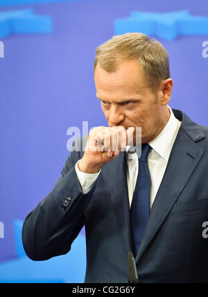 12. September 2011 - Brüssel, BXL, Belgien - der polnische Premierminister Donald Tusk gibt eine Pressekonferenz nach einem Treffen am Sitz EU in Brüssel am 2011-09-12 von Wiktor Dabkowski (Credit-Bild: © Wiktor Dabkowski/ZUMAPRESS.com) Stockfoto