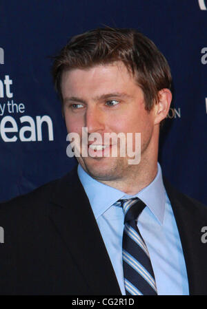 16. Oktober 2011 - Los Angeles, Kalifornien, USA - Matthew Reeves.8th jährliche Night von The Ocean Gala im The Ritz-Carlton, Marina del Rey, CA statt.  October15 - 2011. (Kredit-Bild: © TLeopold/Globe Photos/ZUMAPRESS.com) Stockfoto