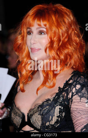 Cher "Burlesque" UK Filmpremiere bei Empire Leicester Square - Ankünfte statt. London, England - 13.12.10 Stockfoto