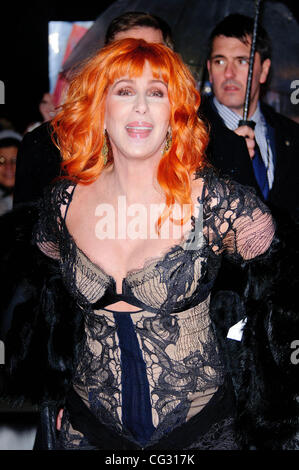 Cher "Burlesque" UK Filmpremiere bei Empire Leicester Square - Ankünfte statt. London, England - 13.12.10 Stockfoto