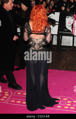 Cher "Burlesque" UK Film premiere beim Empire Leicester Square London, England - 13.12.10 Stockfoto