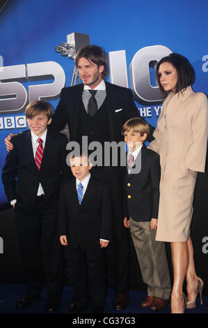 David Beckham und Victoria Beckham mit ihrem Sohn, Brooklyn, Romeo und Cruz BBC Sports Personality of The Year 2010 - Ankünfte Birmingham, England - 19.12.10. Stockfoto