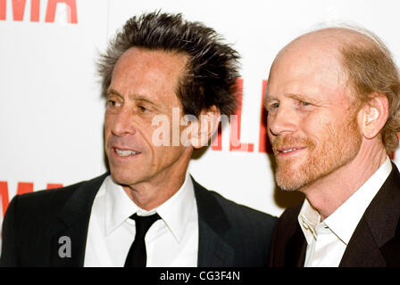 Brian Grazer; Ron Howard World premiere von "The Dilemma", gehalten am AMC River East Theater - Ankünfte Chicago, USA - 06.01.11 Stockfoto