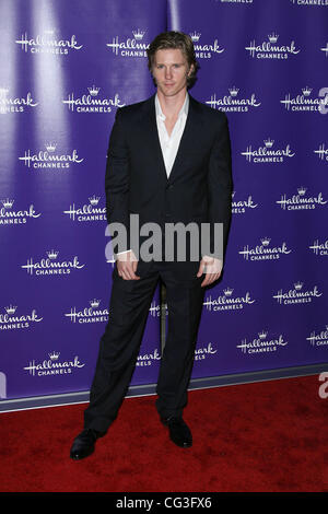 Thad jpg|thumb|right| Hallmark Channel Premiere Abend Gala Winter 2011 TCA Press Tour am Turnier der Rosen Haus Pasadena, Kalifornien - 07.01.11 Stockfoto