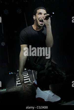 Kanadischer Rapper, Drake, aka Aubrey Drake Graham erklingt in Manchester Apollo. Manchester, England - 11.01.11 Stockfoto