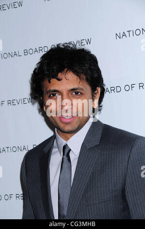 M. Night Shyamalan der 63. National Board of Review der Motion Pictures Gala, statt bei Cipriani 42nd Street-Ankünfte New York City, USA-11.01.11 Stockfoto