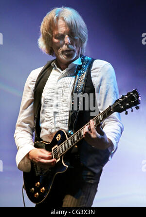 Scott Gorham Thin Lizzy erklingt in Manchester Apollo Manchester, England - 15.01.11 Stockfoto