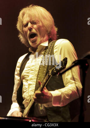 Scott Gorham Thin Lizzy erklingt in Manchester Apollo Manchester, England - 15.01.11 Stockfoto