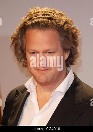 Deutsche Regisseur Florian Henckel von Donnersmarck "Tourist" Premiere im Cinestar am Potsdamer Platz - Ankünfte Berlin, Deutschland - 14.12.10 Stockfoto