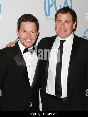 Mark Wahlberg und David O. Russell statt der 22. jährliche Hersteller Guild (PGA) Awards im Beverly Hilton Hotel - Ankunft Los Angeles, Kalifornien - 22.01.11 Stockfoto