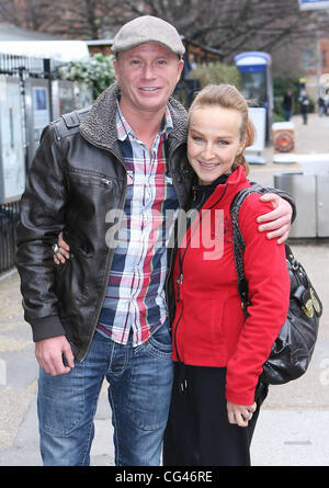 Steven Arnold und Nina Ulanova im ITV Studios London, England - 24.01.11 Stockfoto