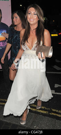 Lauren Goodger "Priscilla Parteien - starten" am Palace Theatre London, England - 24.01.11 Stockfoto