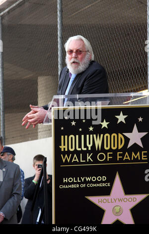 Donald Sutherland erhält den 2,430th Stern auf dem Hollywood Walk of Fame. Los Angeles, Kalifornien - 26.01.11 Stockfoto