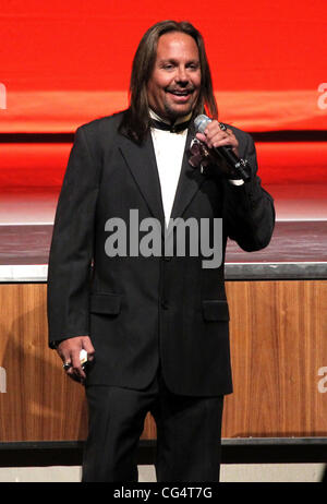 Vince Neil The Nevada Ballet Theater präsentiert Priscilla Presley als ihre Woman Of The Year in schwarz / weiß Ball Las Vegas, Nevada - 29.01.11 Stockfoto