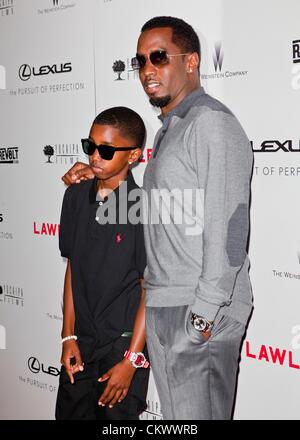 22. August 2012. Sean Combs bei der Ankunft für GESETZLOSE Premiere, der ArcLight Kinos Hollywood, Los Angeles, CA 22. August 2012. Foto von: Emiley Schweich/Everett Collection Stockfoto