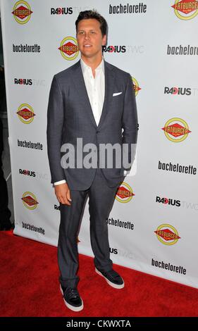 Hayes MacArthur im Ankunftsbereich für The Bachelorette Season Premiere, Arclight Hollywood, Los Angeles, CA 23. August 2012. Foto von: Dee Cercone/Everett Collection Stockfoto