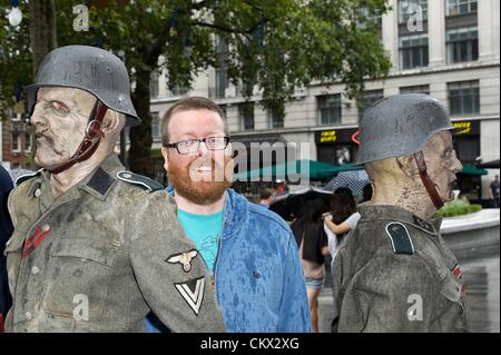 Komiker Frankie Boyle besucht UK-Premiere von "Outpost 2: schwarze Sonne" bei Frightfest 13. auf Samstag, 25. August 2012 in The Empire, Leicester Square, London, UK. Stockfoto