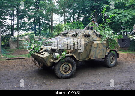 Samstag, 25. August 2012. Militärische Odyssee 2012; Mit Gruppen für eine Schneise der Globalgeschichte, einschließlich der Römer, Wikinger, Mittelalter, englischer Bürgerkrieg, napoleonischen, Amerikanischer Bürgerkrieg, den wilden Westen, Welt Kriege ich & II, Vietnam bis hin zu den heutigen Tag. Mit einer geschätzten 4.000 Re-enactment und Geschichtsliebhaber in Anwesenheit; Militärische Odyssee wird behauptet, von Veranstaltern, die weltweit größte Multi-period Reenactment zeigen werden. Stockfoto