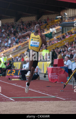 Birmingham, UK, 26. August 2012. Samsung Diamond League Leichtathletik Birmingham, UK. Jegede GBR, springen im Weitsprung. Er Platz 5. Bildnachweis: Colin Edwards / Alamy Live News Stockfoto