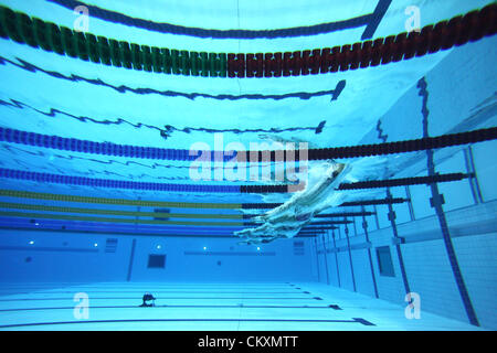 Stratford, London, UK. 30. August 2012. Schwimmen in der Aquatics-Arena im Olympiapark statt. Das heizt die Männer 400 m Freistil S12 in Gang kommt. Bildnachweis: Aktion Plus Sportbilder / Alamy Live News. Stockfoto