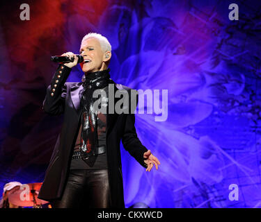 30. August 2012 - Toronto, Kanada - schwedische Pop-Rock-Duo ROXETTE im Canadian Molson Amphitheatre führt. Im Bild, Marie Fredriksson. (DCP/N8N) Stockfoto