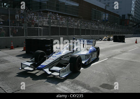 31. August 2012 - Baltimore, Maryland, USA - IZOD Indycar, Grand Prix von Baltimore, Baltimore, MD, August 31-September 2 2012, SEBASTIEN BOURDAIS, Dragon Racing. (Kredit-Bild: © Ron Bijlsma/ZUMAPRESS.com) Stockfoto