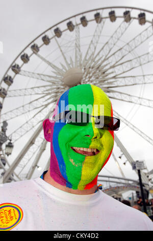 Brighton, UK. 1. September 2012. Demonstranten in der Brighton Gay Pride Parade 2012 in Brighton, England Stockfoto