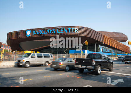 Neue Barclays Center der Brooklyn Nets Sportarena und Konzertsaal nach Hause für das Publikum geöffnet 28. September 2012 mit einem Konzert von Jay-Z.  Brooklyn, NY, USA Stockfoto