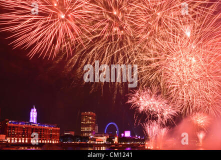 London, UK. 9. September 2012. Londoner Bürgermeister 2012 Thames Festival 9. September 2012 - Victoria Embankment Stockfoto