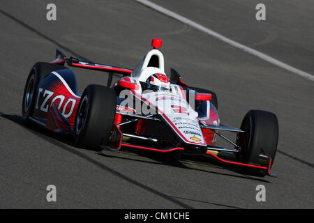 12. September 2012 - Fontana, Kalifornien, USA - Indycar, MAV TV 500, Fontana, CA, September 12-15 2012, RYAN BRISCOE, Team Penske (Kredit-Bild: © Ron Bijlsma/ZUMAPRESS.com) Stockfoto