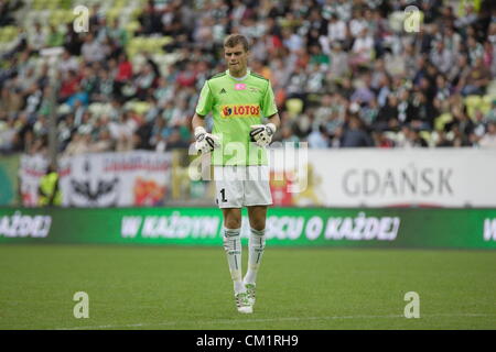 Danzig, Polen 15. September 2012 Lechia Gdansk Defet Piast Gliwice 1:2 bei polnischen Extraliga Fußballspiel auf PGE Arena Stadion. Torhüter Michal Buchalik während des Spiels Stockfoto