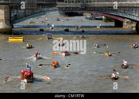 15. September 2012. Fluss Themse London, England, Vereinigtes Königreich.  Die Great River Race. Stockfoto