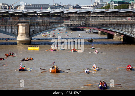 15. September 2012. Fluss Themse London, England, Vereinigtes Königreich.  Die Great River Race. Stockfoto